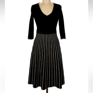 Boden Belle V-Neck Dress